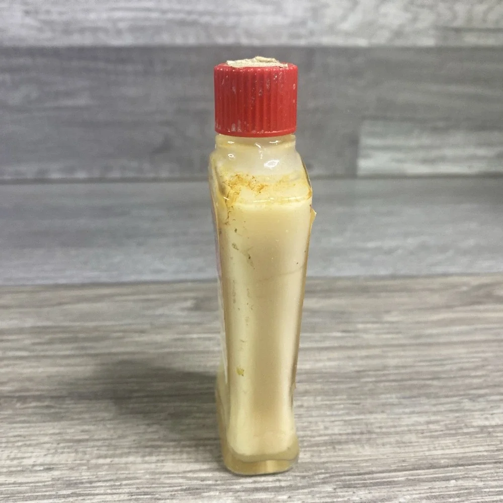Vaseline vintage cream